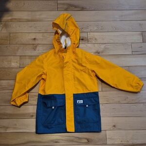 MEC Youth Size 5 Yellow and Blue/Green Hooded Rain Jacket